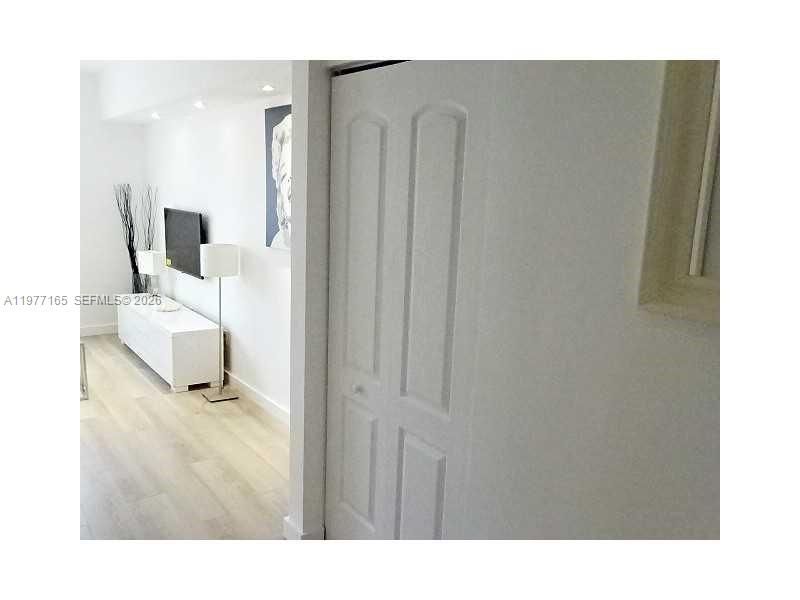 653 Michigan Ave, Unit 14, Miami Beach, FL 33139 Photo