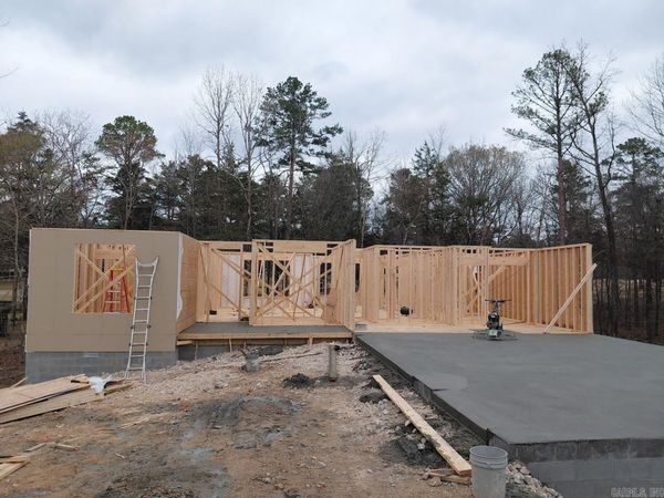 7 Sergio Way, Hot Springs Village, AR 71909