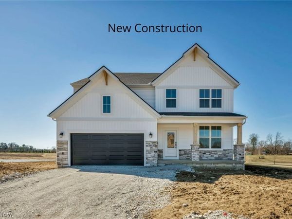 3612 Great Windsor Lane, Green, OH 44685