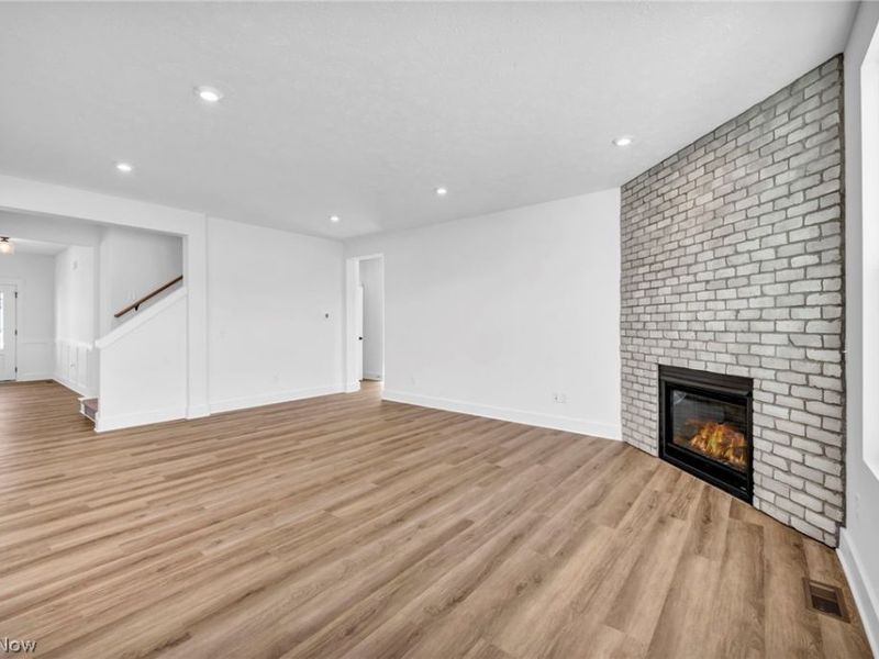 3612 Great Windsor Lane, Green, OH 44685 Photo 12