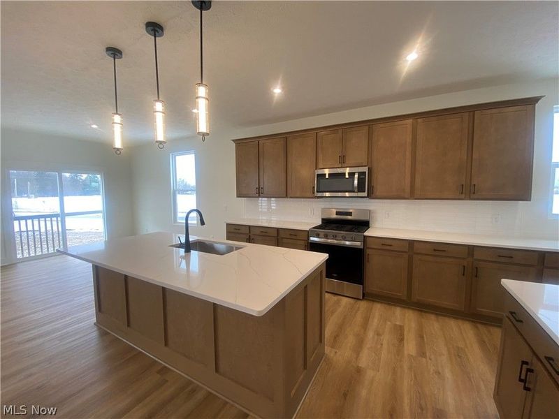 3612 Great Windsor Lane, Green, OH 44685 Photo 6