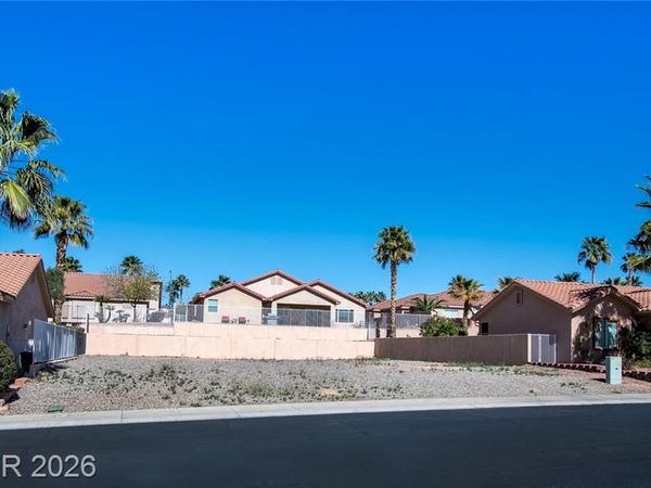 663 Mountain View Drive, Mesquite, NV 89027