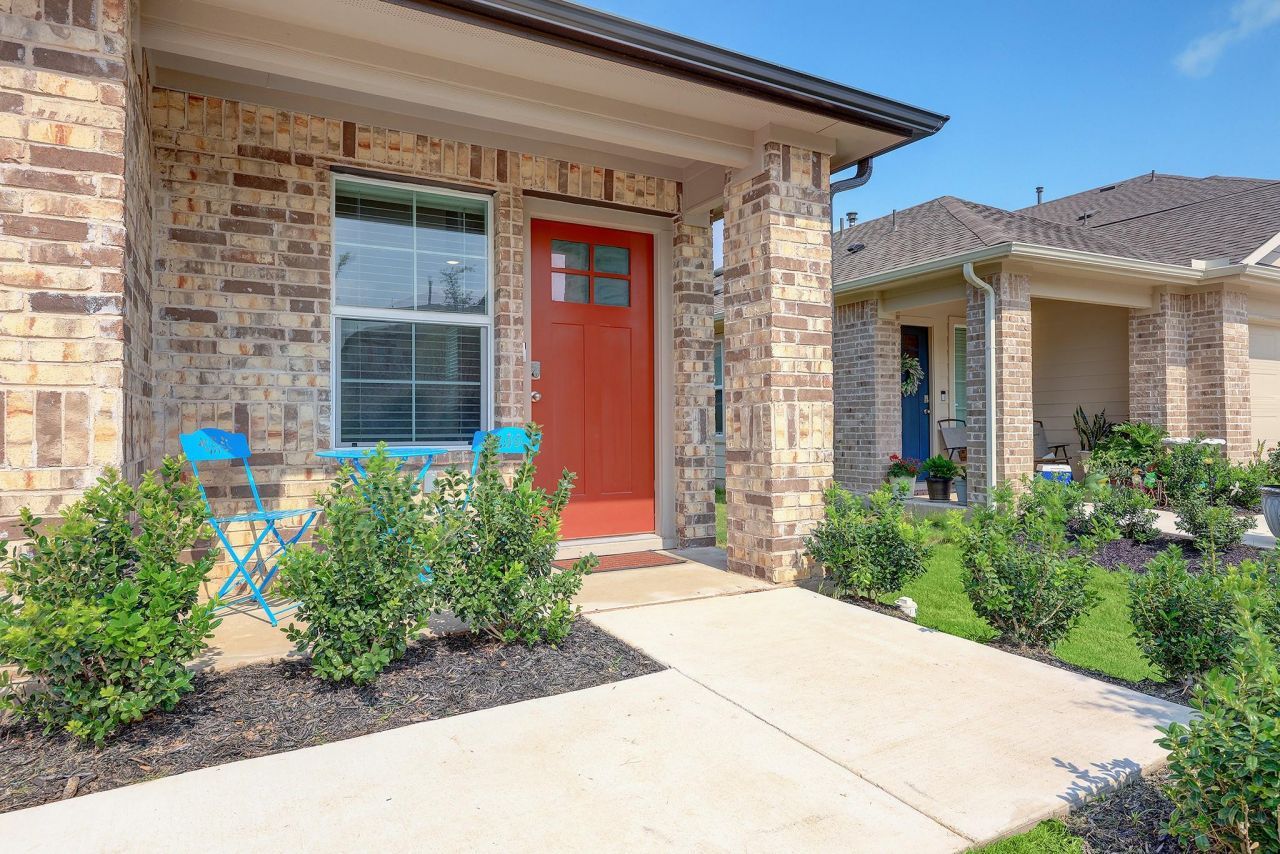 114 Oxbow Ter, Bastrop, TX 78602 Main Photo