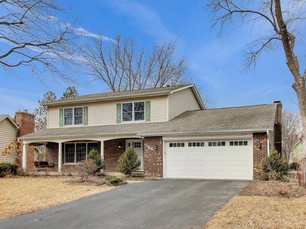 56 Winthrop New Road , Sugar Grove, IL 60554