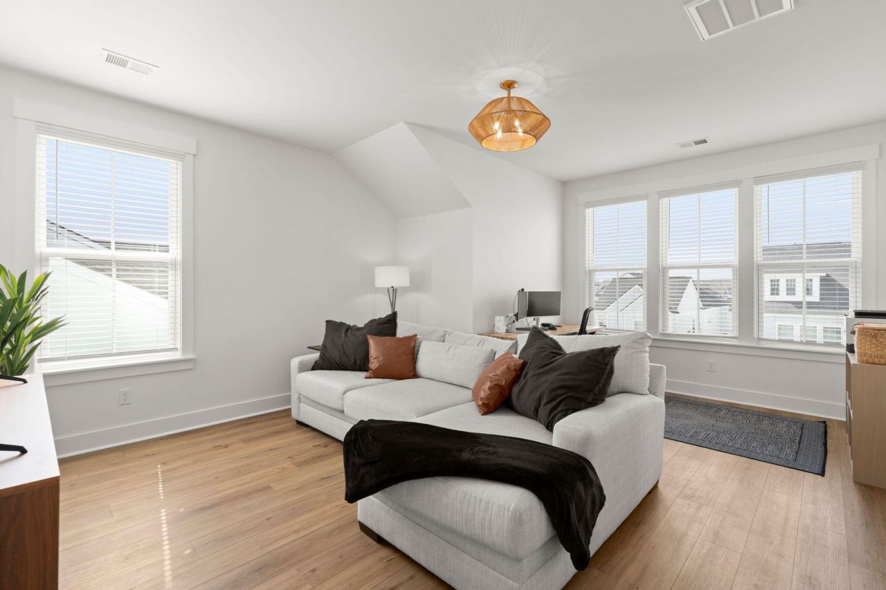 304 Trailmore Lane Photo 38