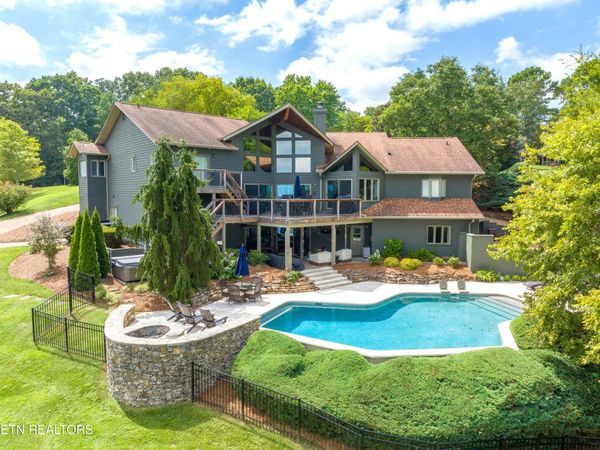 2426 Caravel Lane, Knoxville, TN 37922