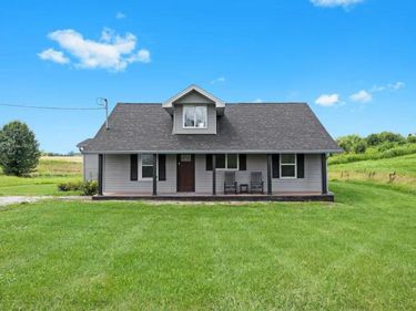 2767 Bardstown Trail, Waddy, KY 40076