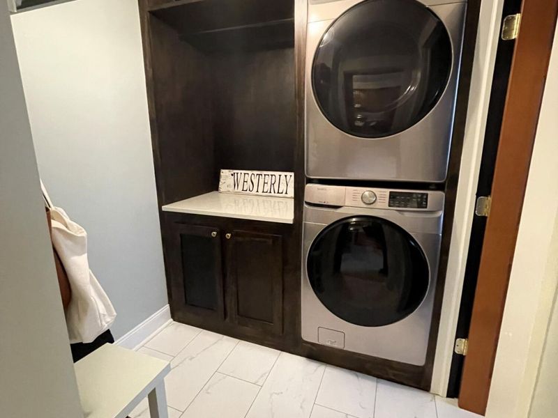 1279 Hunter Avenue , Columbus, OH 43201 Photo 11