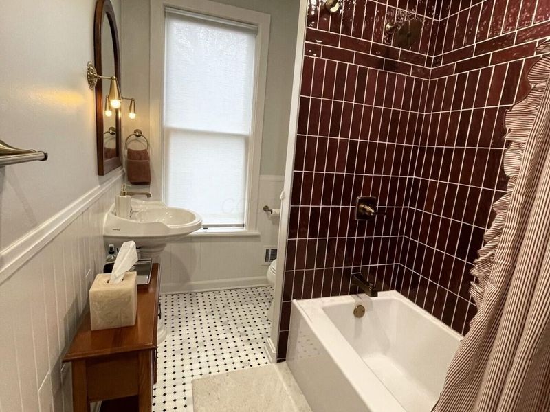 1279 Hunter Avenue , Columbus, OH 43201 Photo 22