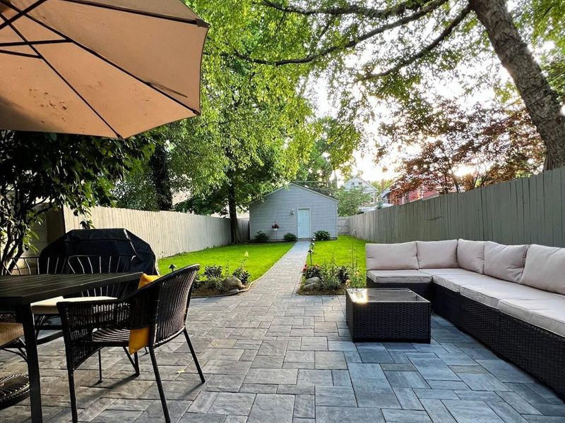 1279 Hunter Avenue , Columbus, OH 43201 Photo 24