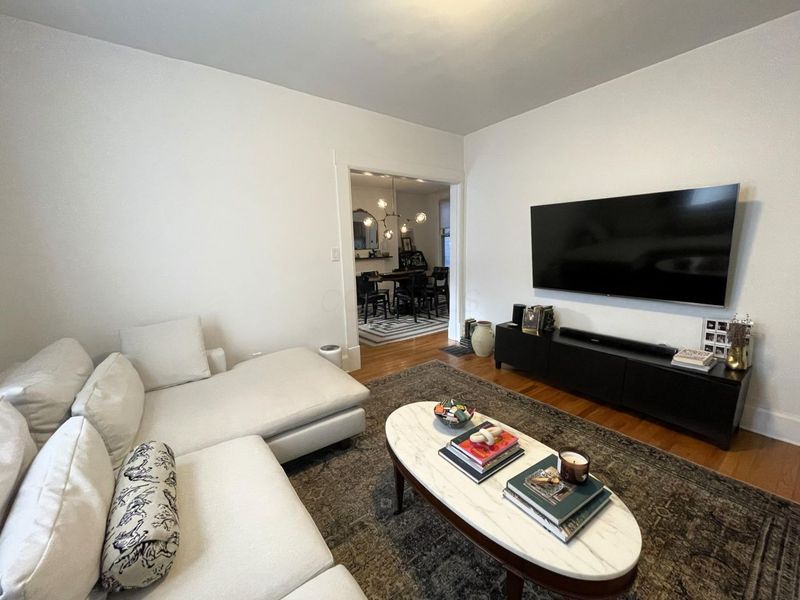 1279 Hunter Avenue , Columbus, OH 43201 Photo 4