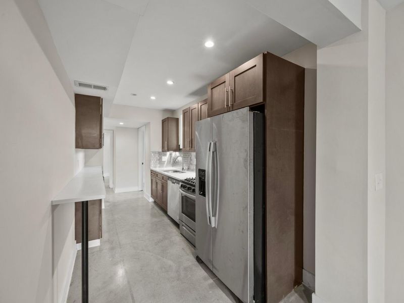 1185 Gustavus Lane , Unit B, Columbus, OH 43205 Photo 6