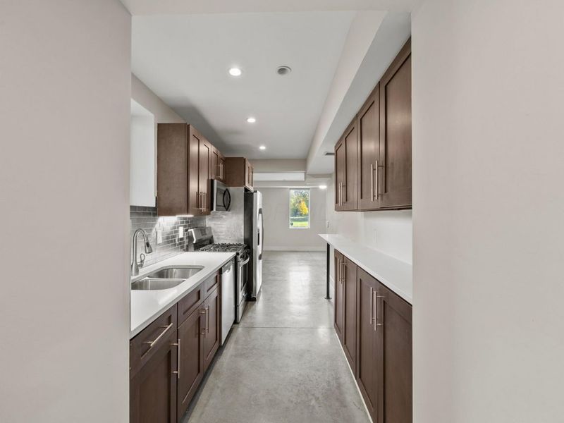 1185 Gustavus Lane , Unit B, Columbus, OH 43205 Photo 7