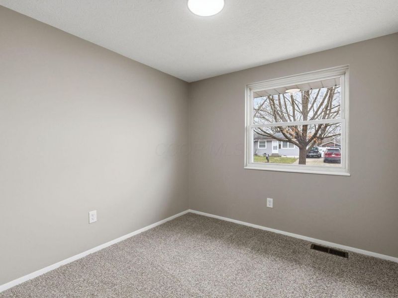 3247 Winding Creek Drive, Columbus, OH 43223 Photo 15