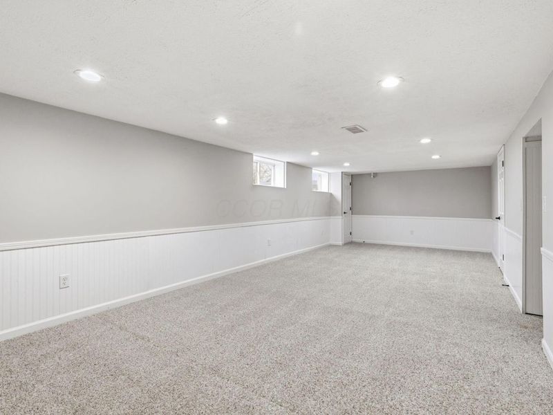 3247 Winding Creek Drive, Columbus, OH 43223 Photo 17