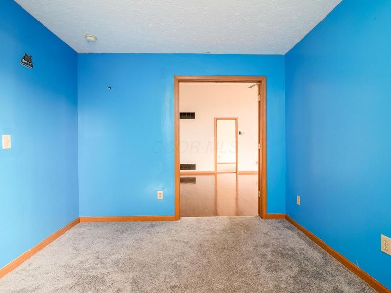 1040 Greeley Drive, Galloway, OH 43119 Photo 16