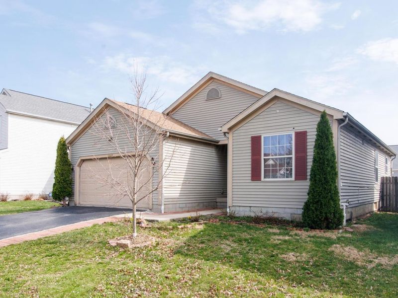 1040 Greeley Drive, Galloway, OH 43119 Photo 3