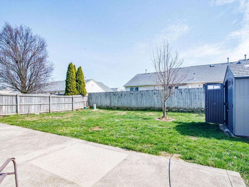 1040 Greeley Drive, Galloway, OH 43119 Photo 36
