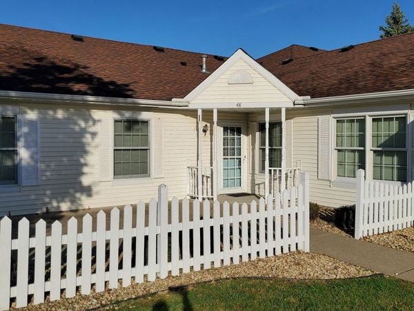 48 Thompson Avenue W, Unit 40, West Saint Paul, MN 55118