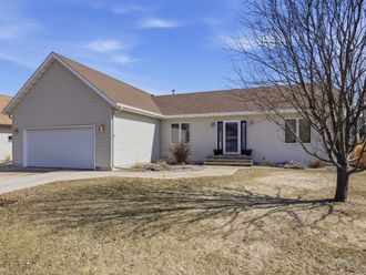 3916 5th Street S Moorhead, MN 56560