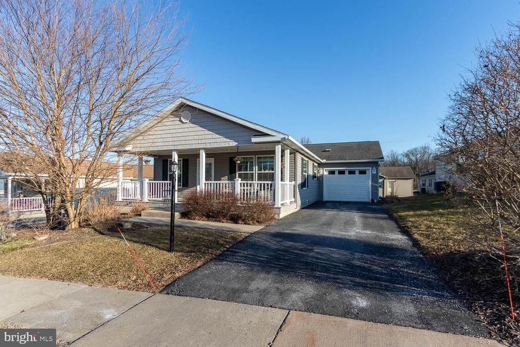 184 Marshall Boulevard, State College, PA 16803 Main Photo