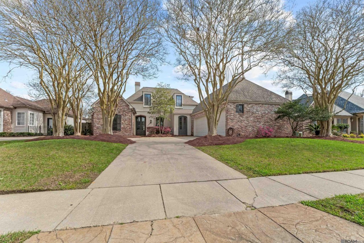 1424 St Albans, Baton Rouge, LA 70810 Main Photo