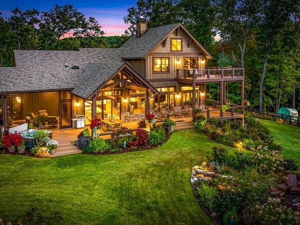 1241 Scenic Drive, Blue Ridge, GA 30513