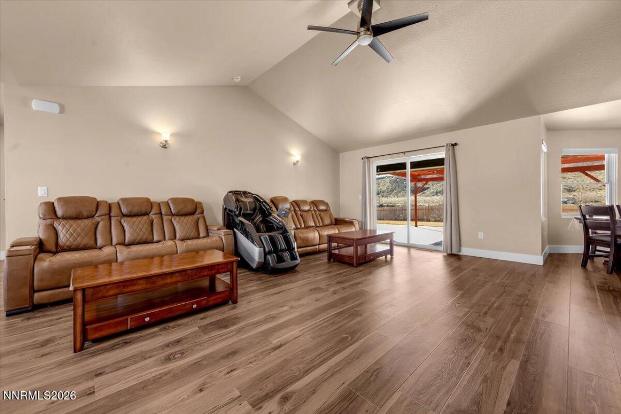 15355 Elkhorn Lane, Reno, NV 89506 Photo