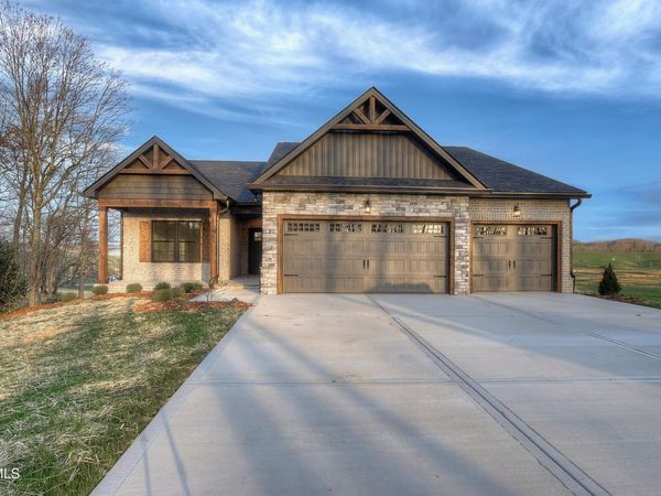 1196 Hawley Road, Blountville, TN 37617