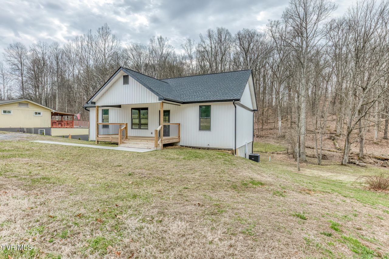 1430 East Cedar Street, Bristol, TN 37620 Main Photo