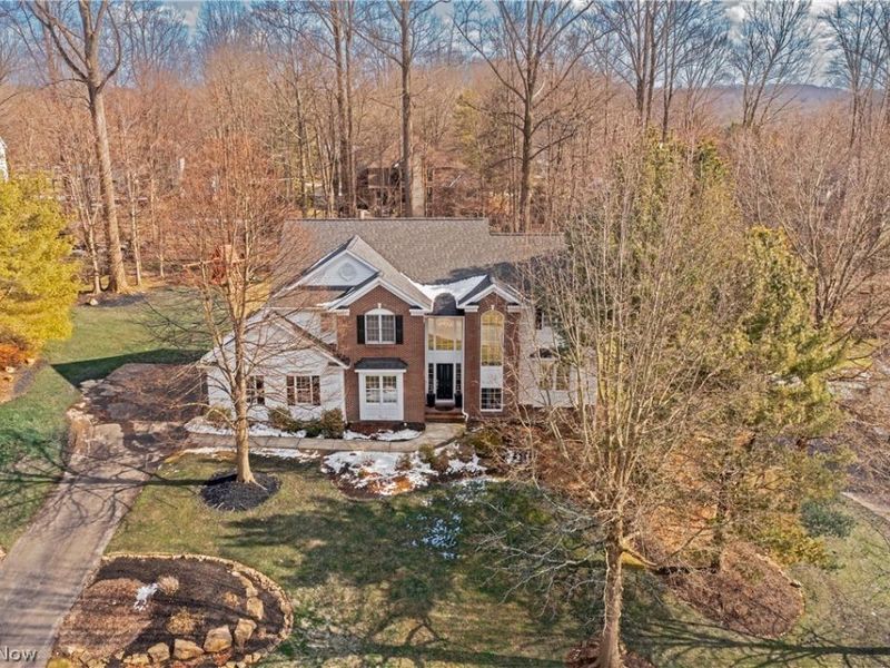 17431 Rambling Creek Trail, Chagrin Falls, OH 44023 Photo 4