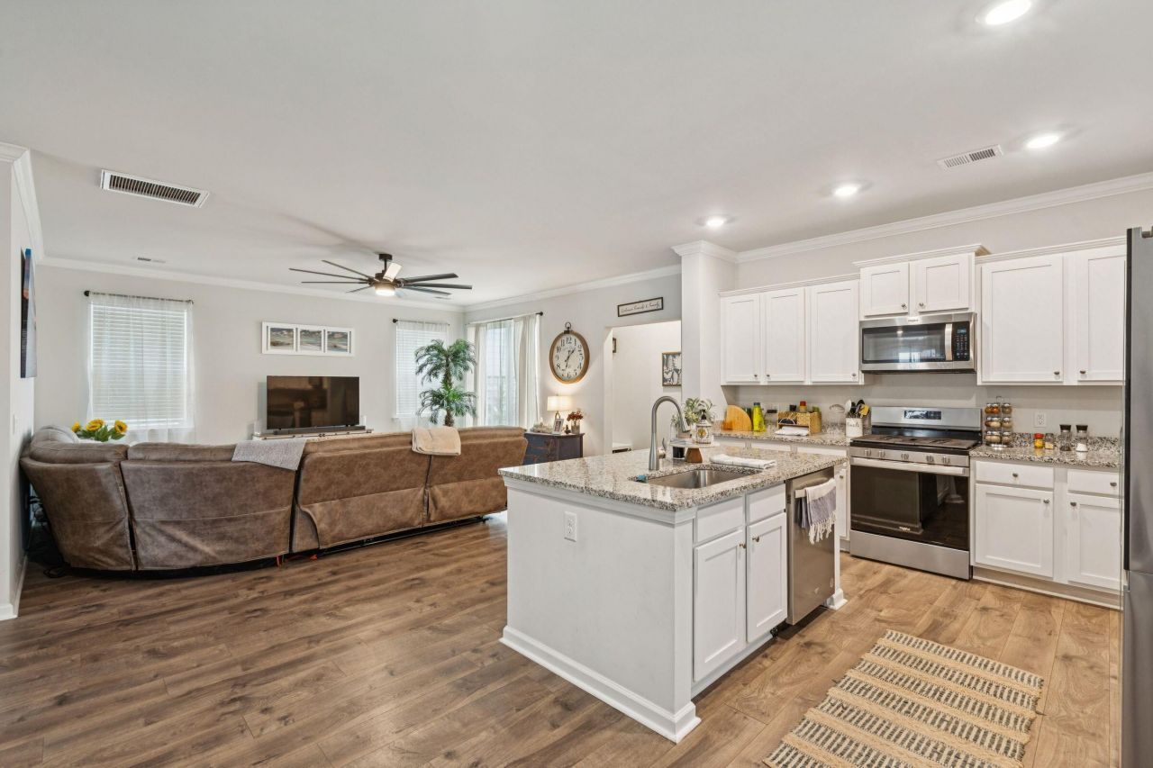 120 Loon Drive Photo 8