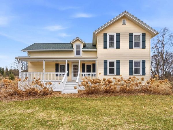 530 CLAIRVILLE ROAD, Oshkosh, WI 54904