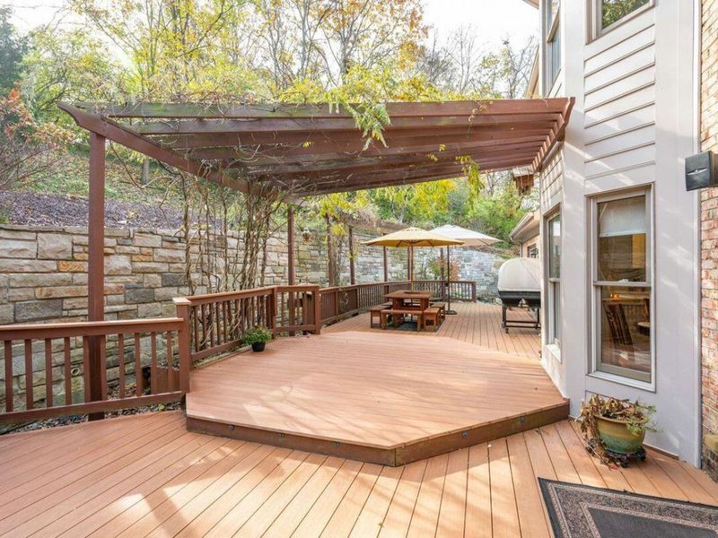 1199 Devou Woods Drive, Covington, KY 41011 Photo 38