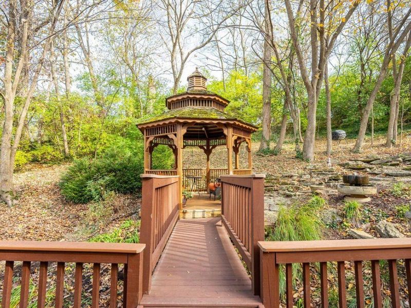 1199 Devou Woods Drive, Covington, KY 41011 Photo 44