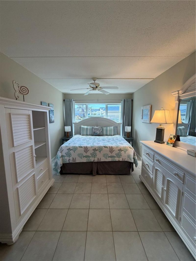 3808 Gulf Of Mexico Drive , Unit E105, Longboat Key, FL 34228 Photo