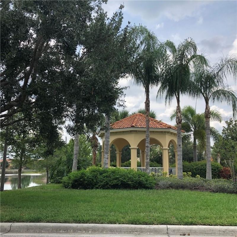 3770 82nd Avenue Circle E, Unit 103, Sarasota, FL 34243 Photo
