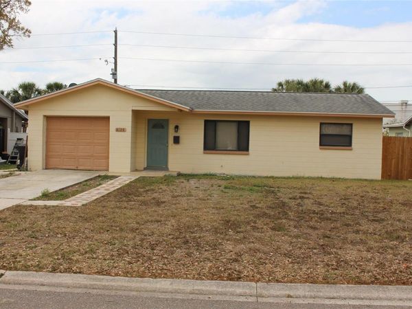 8120 7TH STREET N, ST PETERSBURG, FL 33702