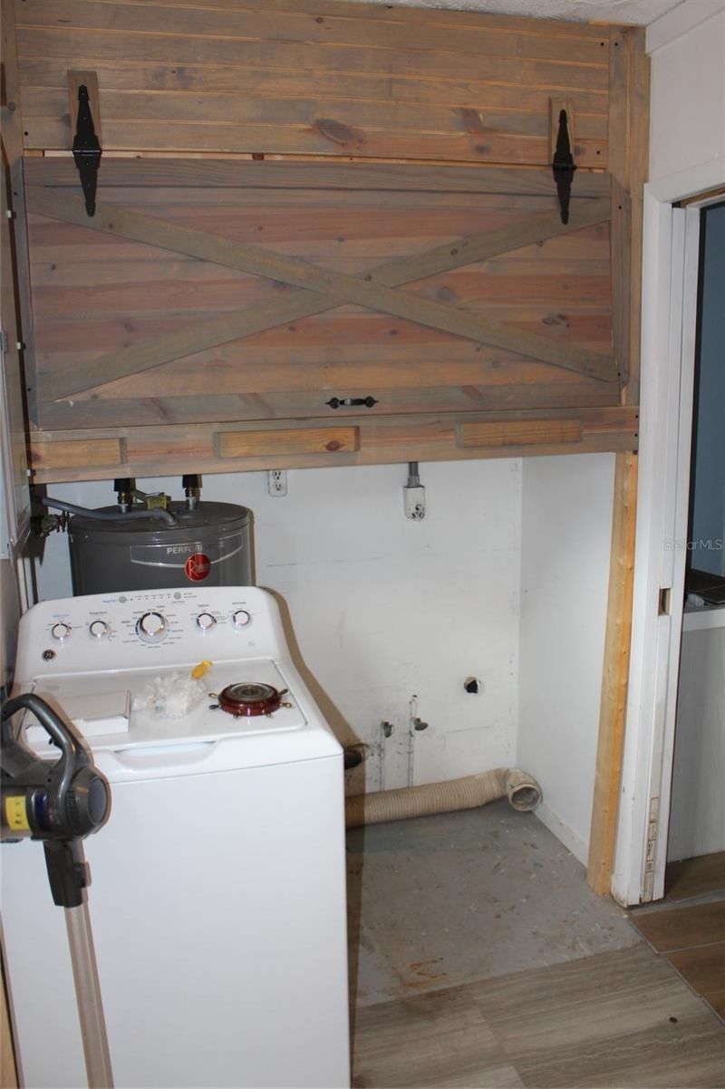 8120 7th Street N, Saint Petersburg, FL 33702 Photo