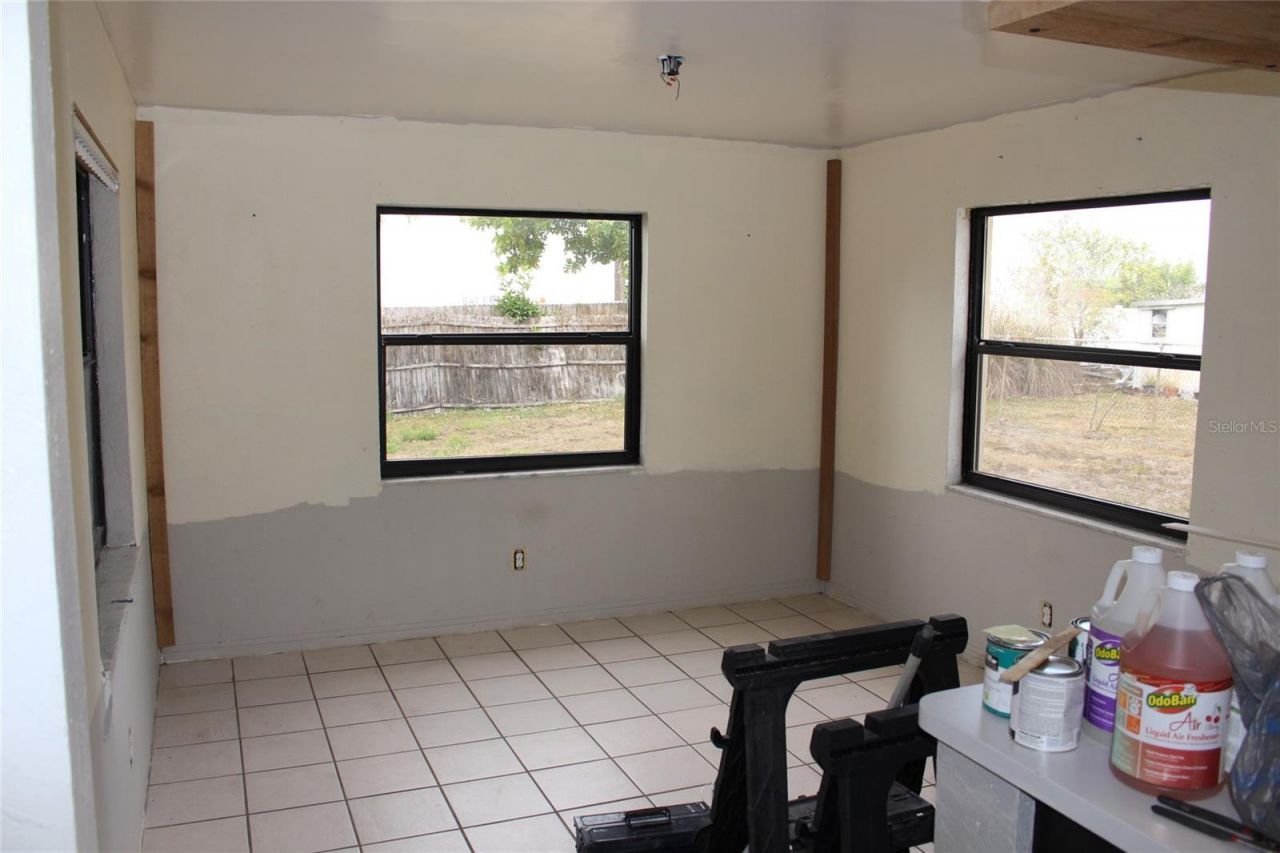 8120 7th Street N, Saint Petersburg, FL 33702 Photo