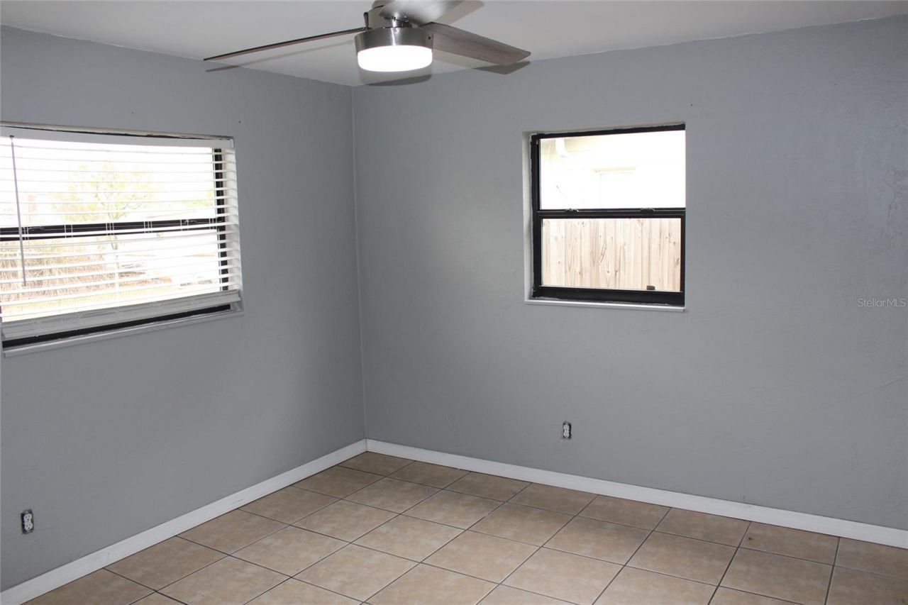 8120 7th Street N, Saint Petersburg, FL 33702 Photo