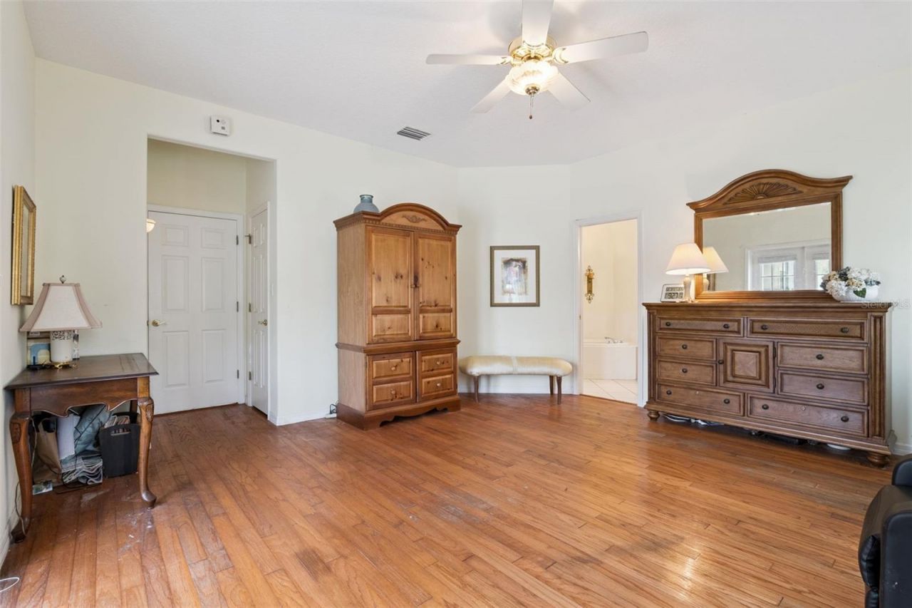 22841 Stallion Drive, Sorrento, FL 32776 Photo