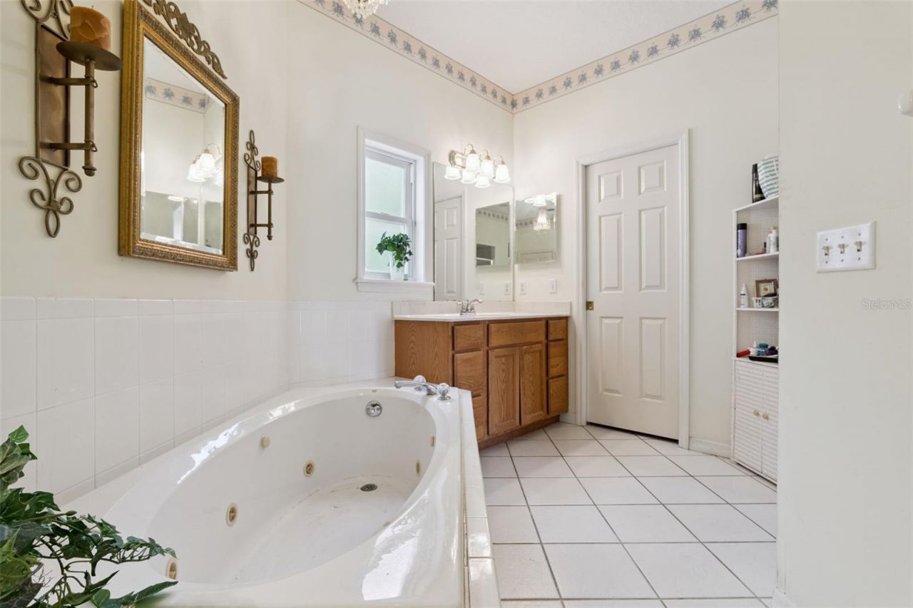 22841 Stallion Drive, Sorrento, FL 32776 Photo