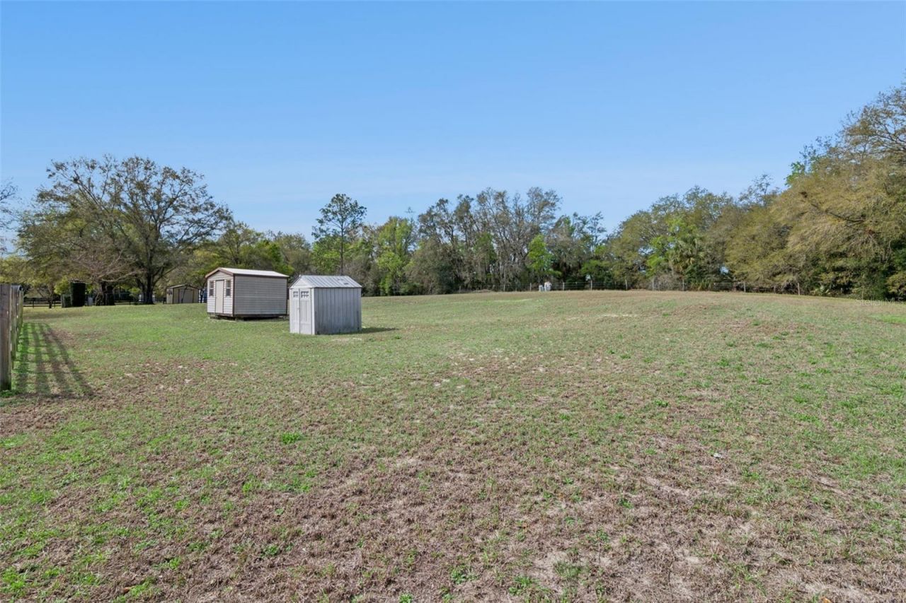 22841 Stallion Drive, Sorrento, FL 32776 Photo