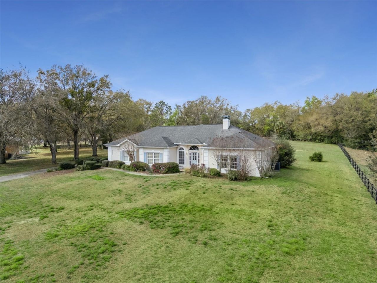 22841 Stallion Drive, Sorrento, FL 32776 Photo