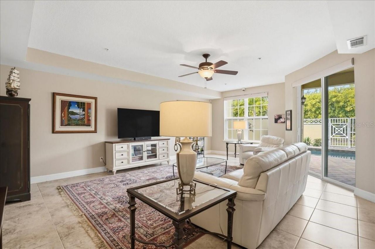 702 Granada Avenue, Unit 7, Venice, FL 34285 Photo