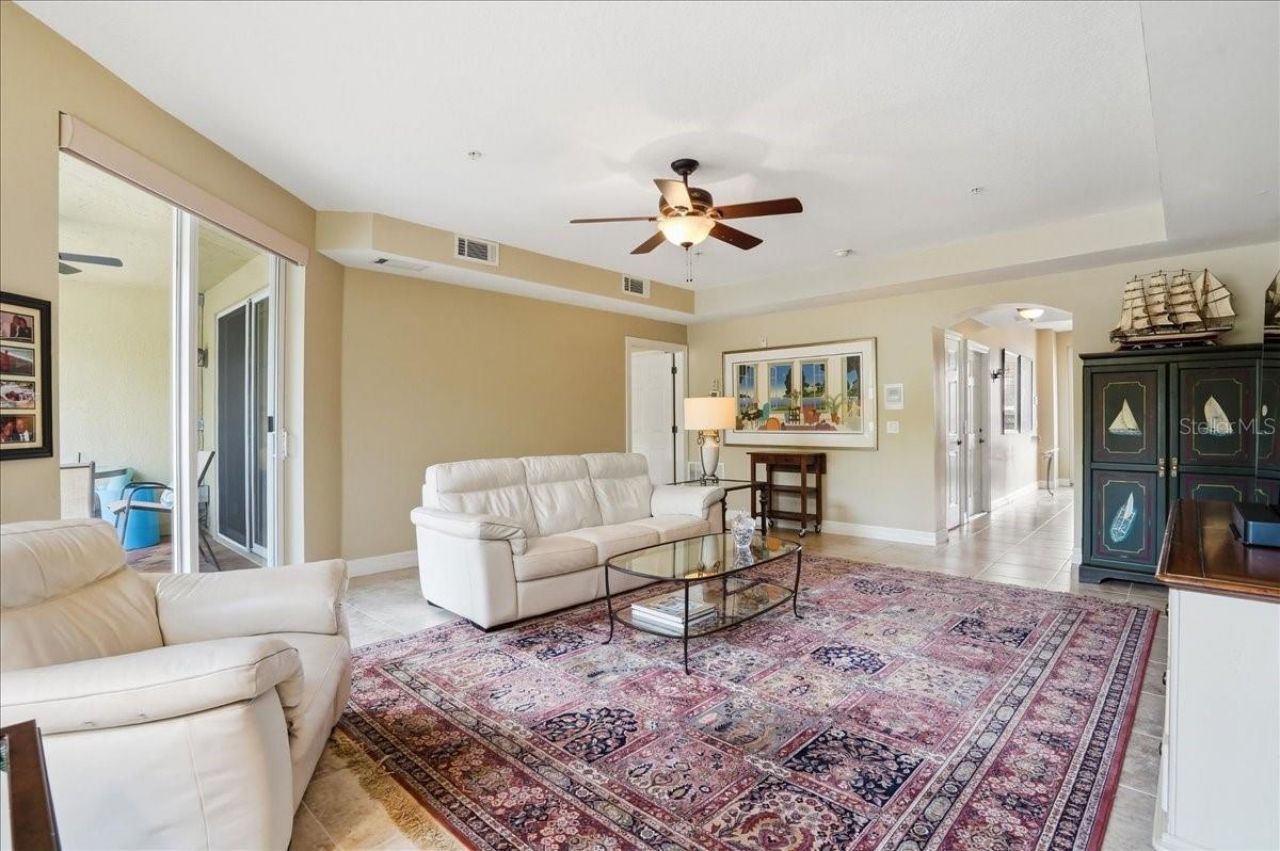 702 Granada Avenue, Unit 7, Venice, FL 34285 Photo