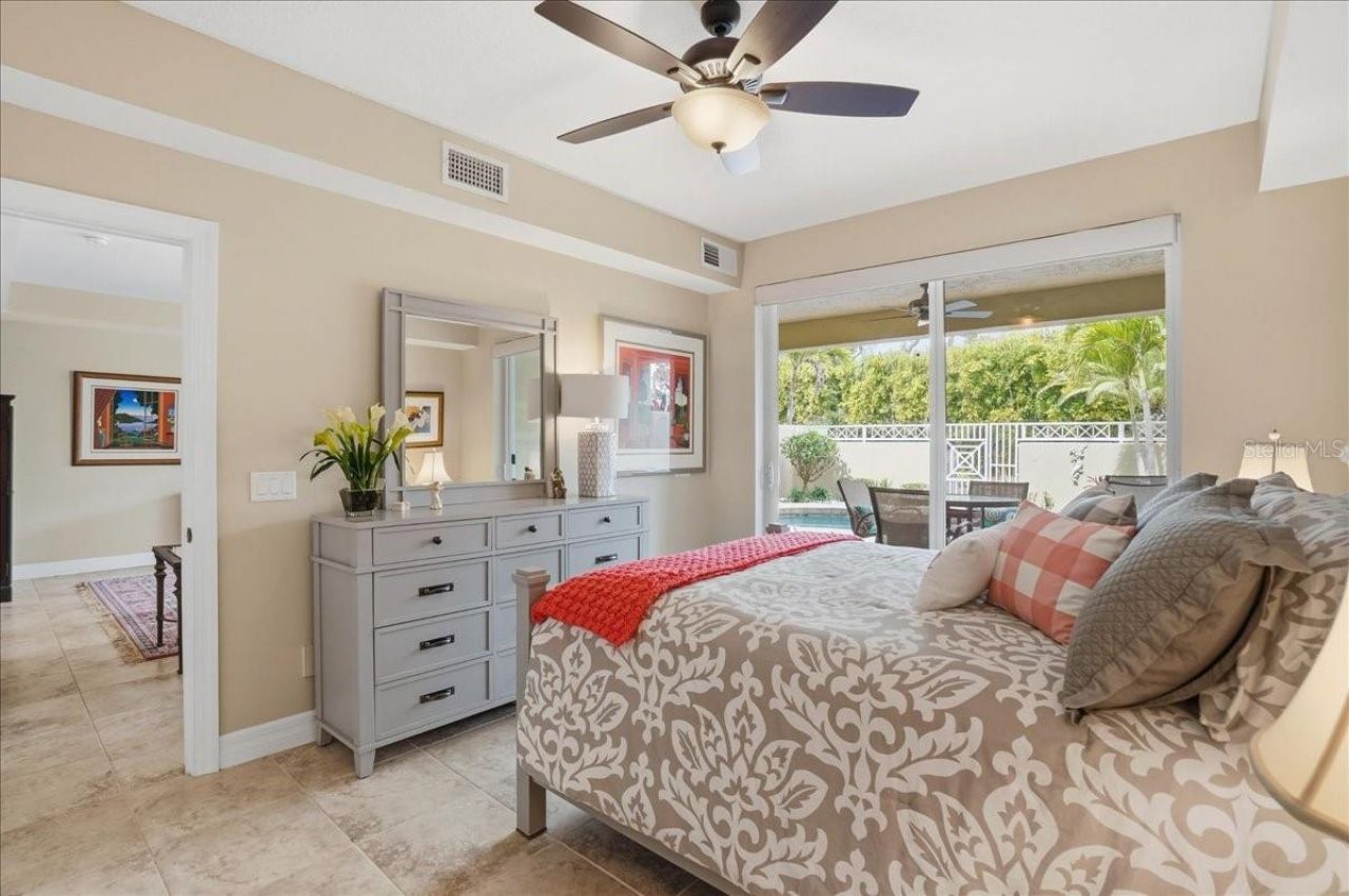 702 Granada Avenue, Unit 7, Venice, FL 34285 Photo