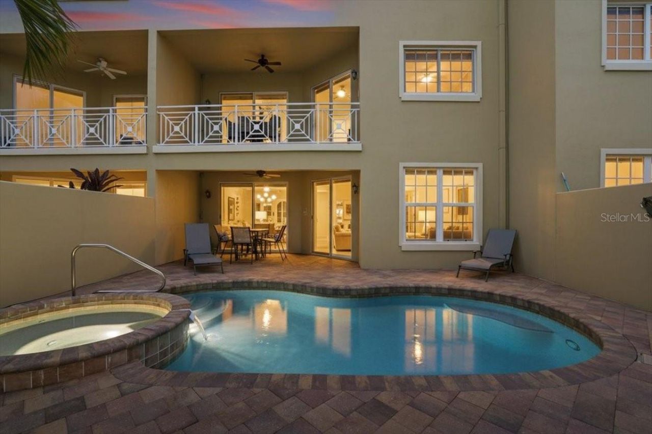 702 Granada Avenue, Unit 7, Venice, FL 34285 Photo