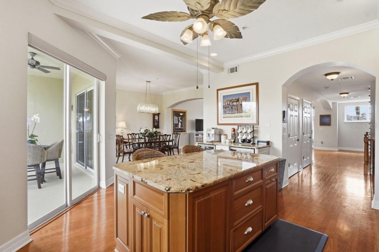 702 Granada Avenue, Unit 7, Venice, FL 34285 Photo